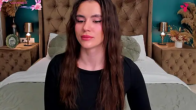 CalyMoon online show from 03-28-26, 08:10