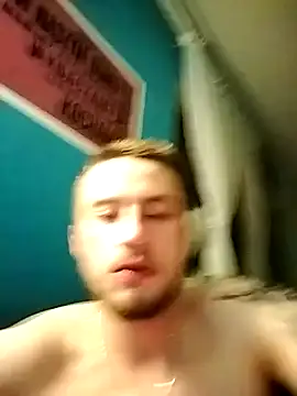 Snapshot of wariacik0024 chatting on 02-13-25, 02:01 wariacik0024 online show from 02-13-25, 02:01