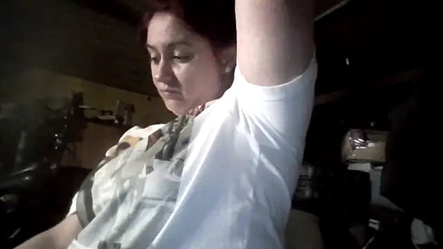 Snapshot of lilbishmiss chatting on 05-27-26, 08:43 lilbishmiss online show from 05-27-26, 08:43
