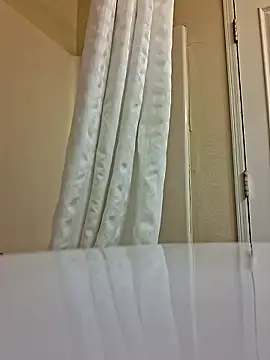 Snapshot of lilbishmiss chatting on 05-30-26, 11:54 lilbishmiss online show from 05-30-26, 11:54