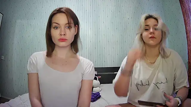 ChrisGirls online show from 01-29-25, 10:05