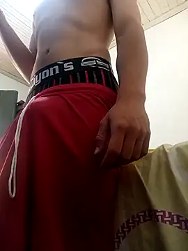 Snapshot of zeus67wrer chatting on 09-10-25, 03:44 zeus67wrer online show from 09-10-25, 03:44