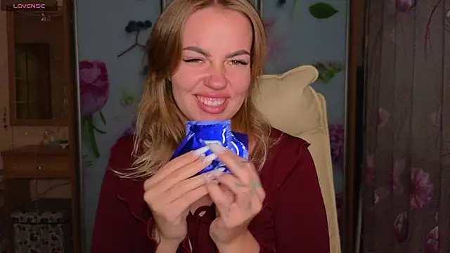 EmilyRobbie online show from 11-01-25, 05:29