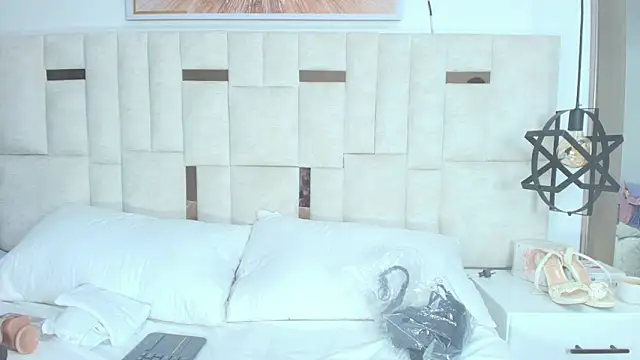 Hottest Mature  online show from 10-09-25, 02:23