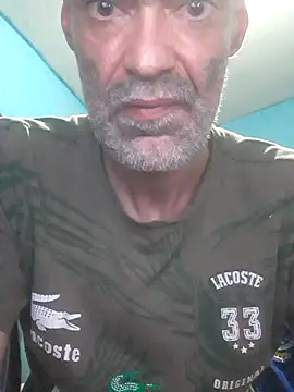 hugosafado333 online show from 10-08-25, 04:58