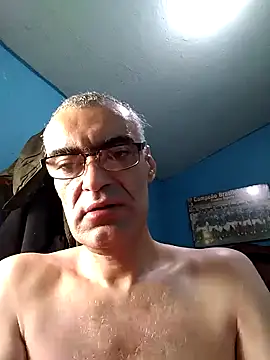 hugosafado333 online show from 03-02-25, 04:36