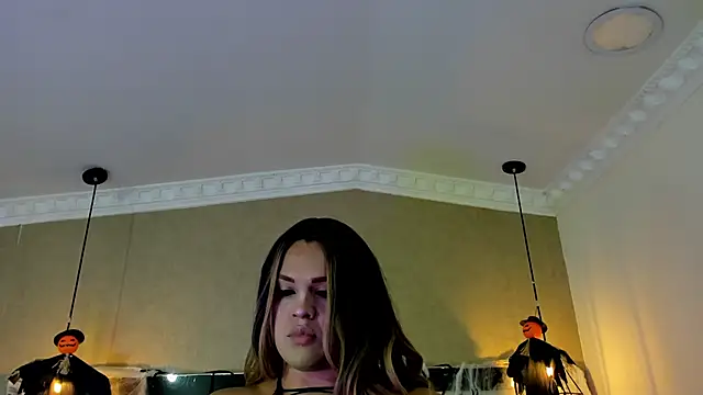 kimCosseyy online show from 10-30-25, 03:16