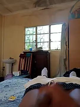 izinjamfee2 online show from 01-11-26, 08:21