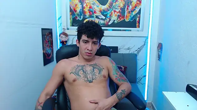 targuerian22 online show from 11-14-25, 03:32