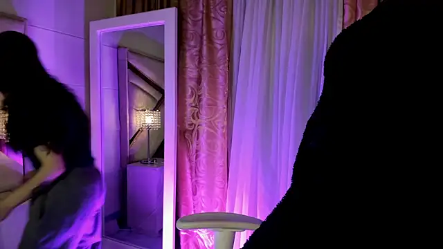 hanna  azumi online show from 02-11-25, 03:18