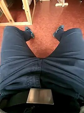 Kiwiass online show from 01-23-25, 12:09