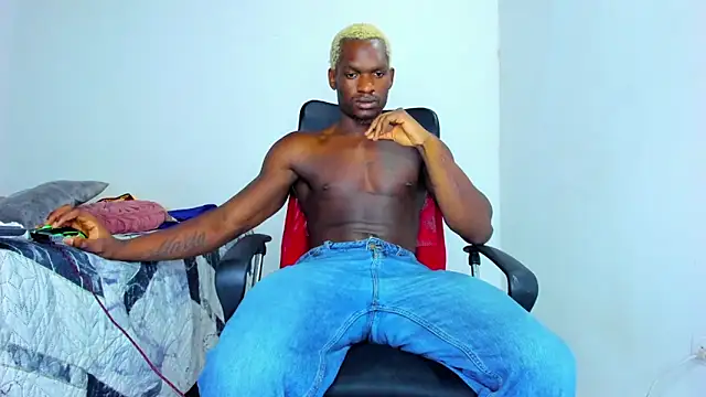 edwin mosquera1 online show from 03-08-26, 03:21