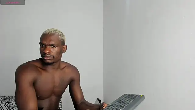 edwin mosquera1 online show from 11-20-25, 09:47