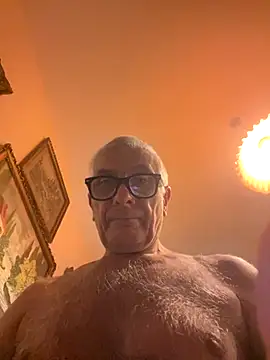 4n4l1zz4m1 online show from 11-02-25, 12:48