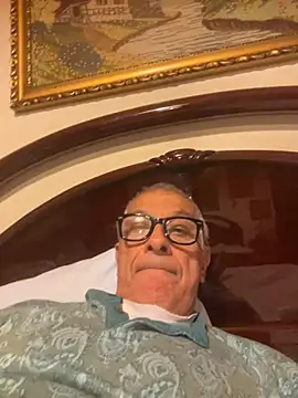 4n4l1zz4m1 online show from 11-01-25, 04:41