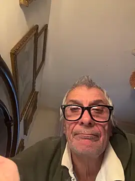 4n4l1zz4m1 online show from 01-19-26, 03:05