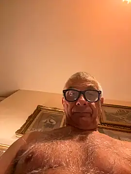 4n4l1zz4m1 online show from 10-15-25, 07:22