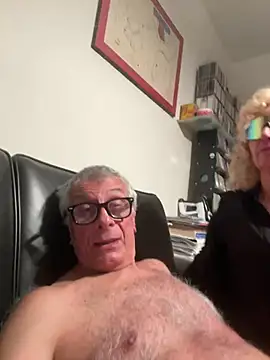 4n4l1zz4m1 online show from 03-04-25, 05:24