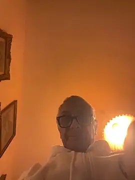 4n4l1zz4m1 online show from 12-16-25, 06:34