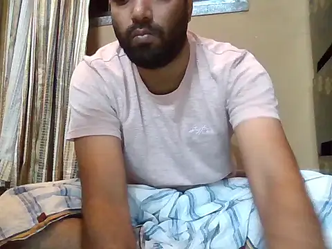 Snapshot of CookedAccord7 chatting on 11-11-25, 05:30 CookedAccord7 online show from 11-11-25, 05:30