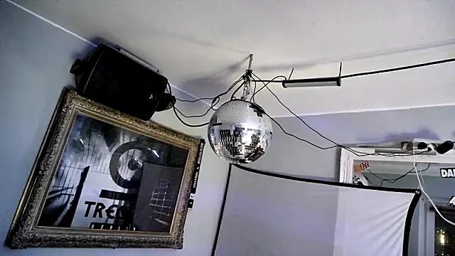 Snapshot of pillepallex84x chatting on 10-30-25, 09:22 pillepallex84x online show from 10-30-25, 09:22