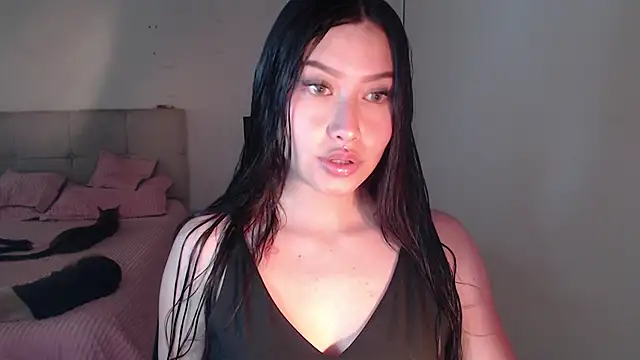 Emilyswan04 online show from 01-11-25, 06:33