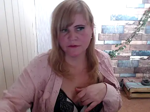 DaniellaKiss online show from 10-01-25, 09:47