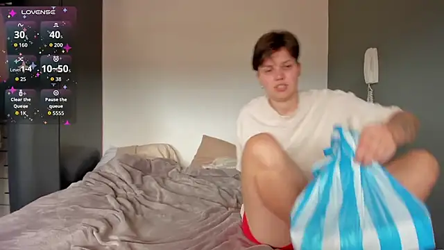 Snapshot of jessica_tenderly chatting on 10-02-25, 06:00 jessica tenderly online show from 10-02-25, 06:00