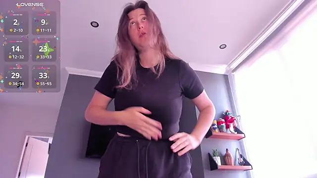 Snapshot of jessica_tenderly chatting on 12-21-25, 04:30 jessica tenderly online show from 12-21-25, 04:30