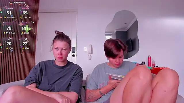 Snapshot of jessica_tenderly chatting on 11-14-25, 01:04 jessica tenderly online show from 11-14-25, 01:04