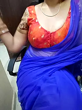 Snapshot of Roja-Telugu777 chatting on 03-22-25, 07:57 Roja-Telugu777 online show from 03-22-25, 07:57