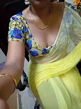 Snapshot of Roja-Telugu777 chatting on 03-10-25, 04:38 Roja-Telugu777 online show from 03-10-25, 04:38