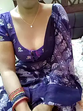 Snapshot of Roja-Telugu777 chatting on 10-16-25, 03:04 Roja-Telugu777 online show from 10-16-25, 03:04