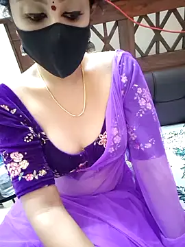 Snapshot of Roja-Telugu777 chatting on 09-12-25, 02:01 Roja-Telugu777 online show from 09-12-25, 02:01