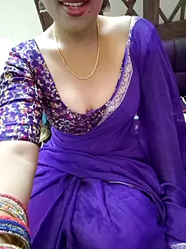 Snapshot of Roja-Telugu777 chatting on 10-07-25, 02:01 Roja-Telugu777 online show from 10-07-25, 02:01