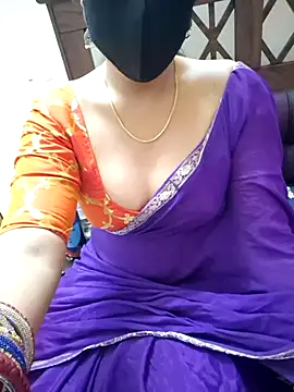 Snapshot of Roja-Telugu777 chatting on 09-20-25, 03:22 Roja-Telugu777 online show from 09-20-25, 03:22