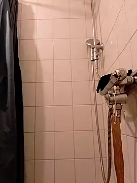 Snapshot of Mistersexy73 chatting on 10-08-25, 02:13 Mistersexy73 online show from 10-08-25, 02:13