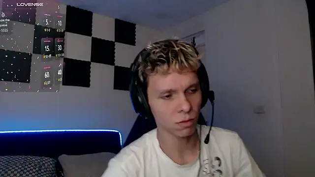 bryamado69 online show from 09-24-25, 01:13