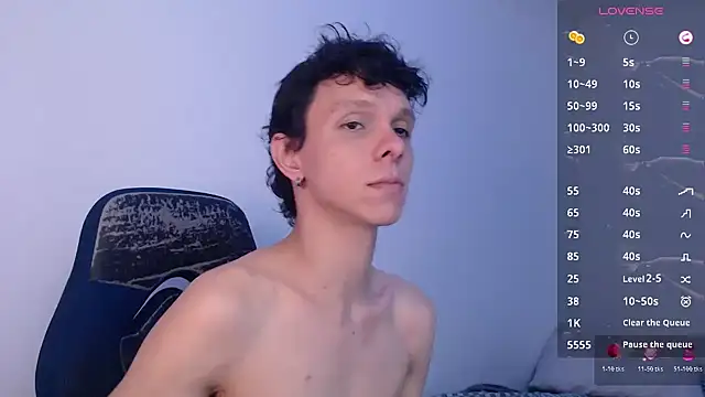 Snapshot of bryamado69 chatting on 05-18-26, 06:29 bryamado69 online show from 05-18-26, 06:29