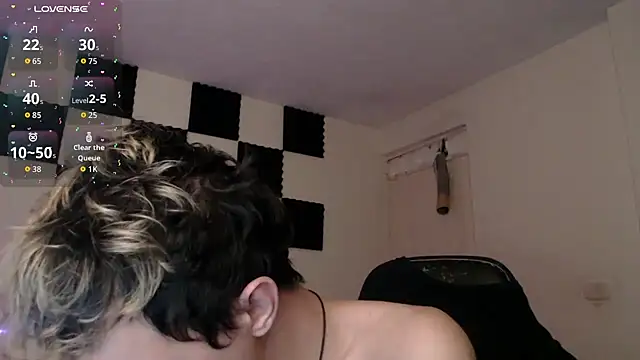 bryamado69 online show from 10-04-25, 04:14