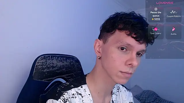 bryamado69 online show from 06-12-26, 11:30