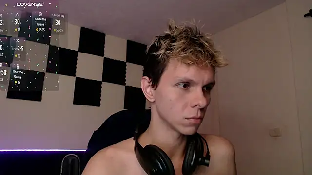 bryamado69 online show from 10-05-25, 07:32