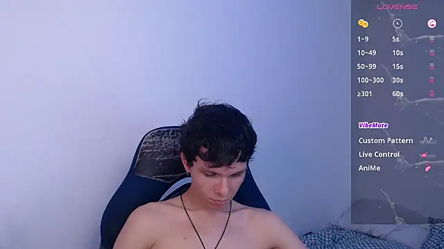 Snapshot of bryamado69 chatting on 05-15-26, 08:18 bryamado69 online show from 05-15-26, 08:18