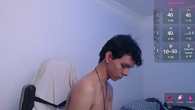 Snapshot of bryamado69 chatting on 04-27-26, 01:09 bryamado69 online show from 04-27-26, 01:09