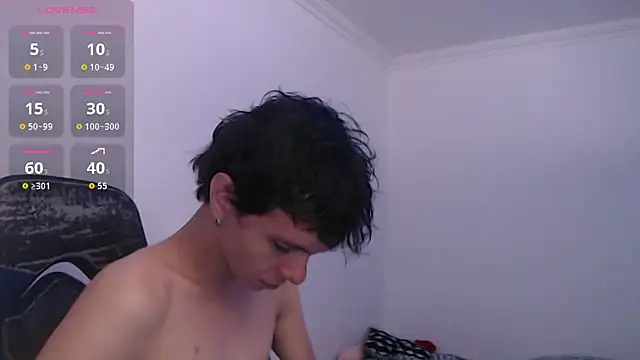 Snapshot of bryamado69 chatting on 05-07-26, 05:44 bryamado69 online show from 05-07-26, 05:44