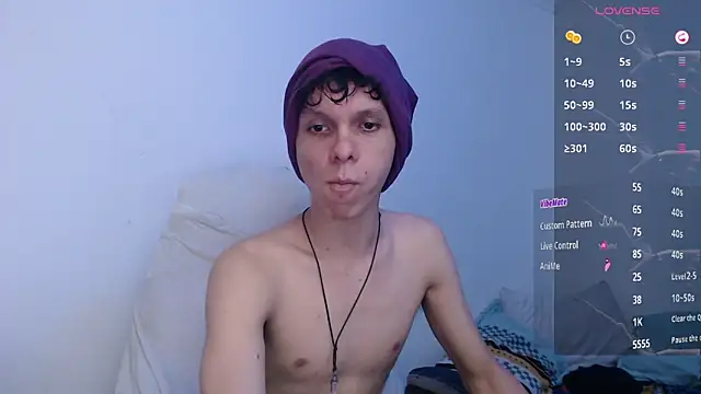 Snapshot of bryamado69 chatting on 05-28-26, 04:09 bryamado69 online show from 05-28-26, 04:09