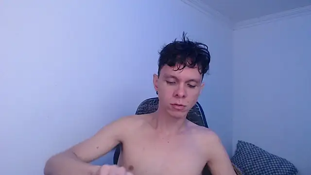 bryamado69 online show from 06-14-26, 07:53