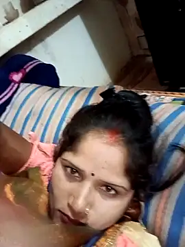Snapshot of annaya_sweet chatting on 05-30-26, 03:39 annaya sweet online show from 05-30-26, 03:39