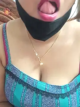 BongQueen9 online show from 03-17-26, 12:24