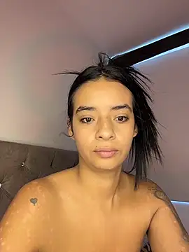 Laura fernandezII online show from 12-05-25, 09:01